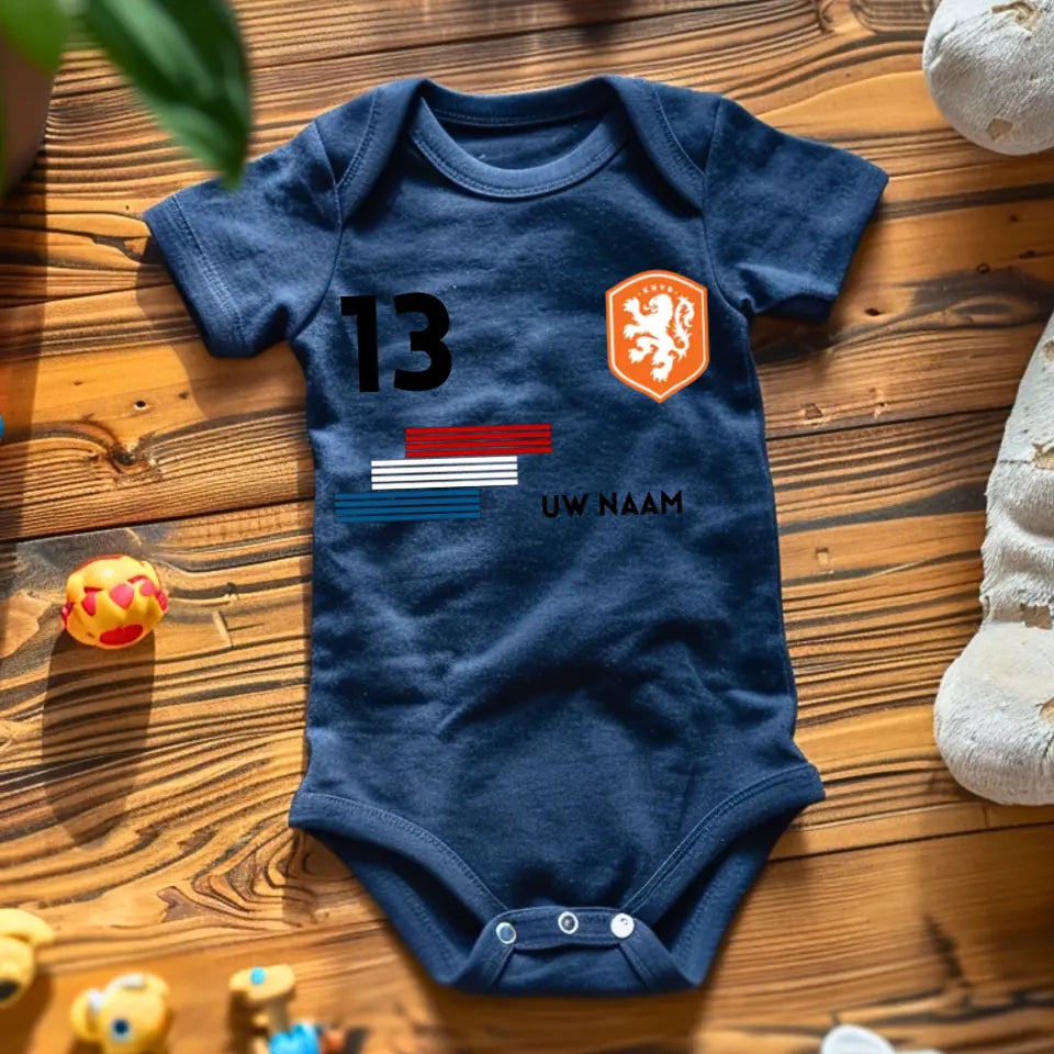 Voetbal Nederland - Gepersonaliseerde baby romper, shirt met aanpasbare naam en rugnummer, 100% biologisch katoenen baby romper