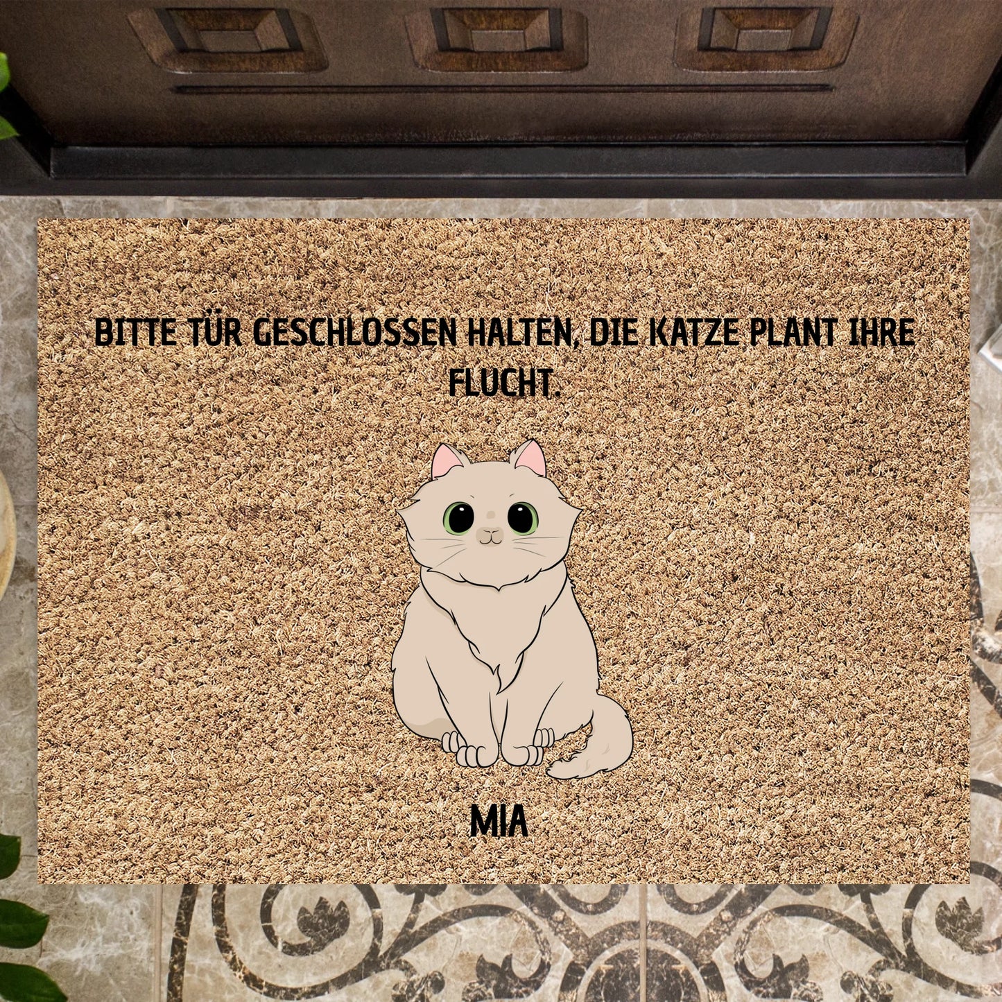 Katze plant ihre Flucht - Personalisierte Fußmatte mit Haustier (1-5 Katzen)