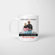 Cargar imagen en el visor de la galería, Auch nach 10 Jahren, bist du noch heisser als dieser Kaffee - Personalisiertes Geschenk für Paare, Partner, Jahrestag, Hochzeitstag
