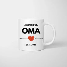 Cargar imagen en el visor de la galería, Du wirst Oma/ Opa - Personalisierte Tasse zur Verkündung, Überraschung
