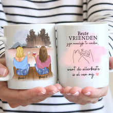 Cargar imagen en el visor de la galería, Beste vrienden zijn moeilijk te vinden, want de allerbeste is al van mij - Gepersonaliseerde mok (2-4 personen)
