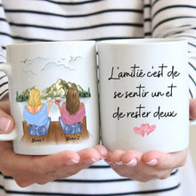 Cargar imagen en el visor de la galería, L&#39;amitié, c&#39;est se sentir un et rester deux - Mug personnalisé (2-4 amies)
