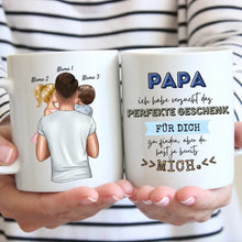 Cargar imagen en el visor de la galería, Papa perfektes Geschenk, du hast ja schon mich - Personalisierte Tasse für Väter (mit 1-4 Kinder)
