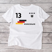 Cargar imagen en el visor de la galería, Fußball EM 2024 Deutschland Trikot - Personalisiertes T-Shirt für Fußball-Fans (100% Baumwolle, Unisex)
