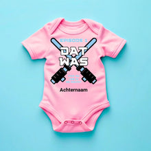 Cargar imagen en el visor de la galería, Dat Was - Gepersonaliseerde baby onesie, baby body 100% biologisch katoen
