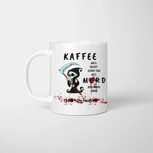 Cargar imagen en el visor de la galería, Kaffeetasse personalisiert für Kollegen, Kolleginnen, Bürotasse lustig, nicht jeder Tag mit Mord beginnen
