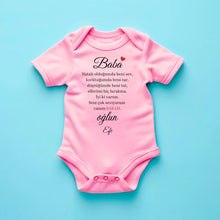 Cargar imagen en el visor de la galería, Sevgili baba - Personalisierter Baby-Onesie/ Strampler türkisch, 100% Bio-Baumwolle Baby Body
