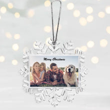 Cargar imagen en el visor de la galería, Personalisierte Christbaum-Schneeflocke - Eigenes Foto, Familien-Geschenk Weihnachten
