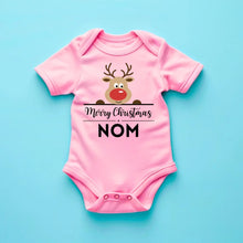 Cargar imagen en el visor de la galería, Merry Christmas Baby - Onesie/dorsal bébé personnalisé pour Noël, 100% coton bio
