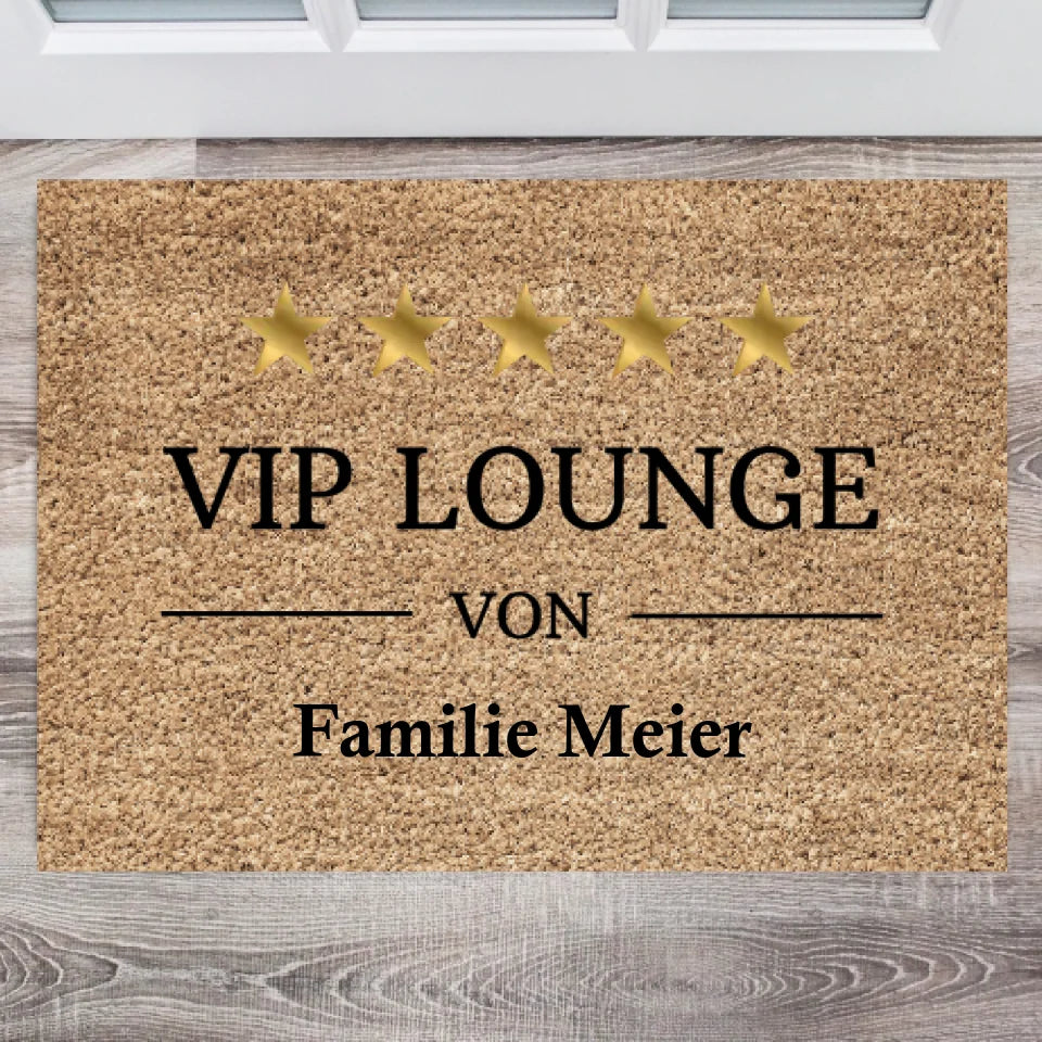 VIP Lounge von eurer Familie - Personalisierte Fußmatte für innen & aussen