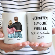 Cargar imagen en el visor de la galería, Getroffen, gemocht, verliebt - Dich behalte ich! - Personalisierte Pärchen-Tasse, individuelles Geschenk Partner
